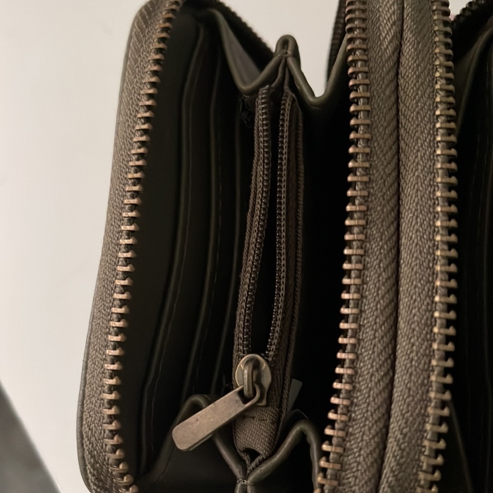 Universal Thread Double Zipper Wallet - image 4